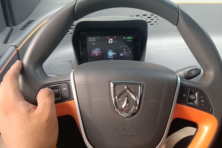 Used Baojun E100 2019 250KM Smart Drive Edition Steering Wheel