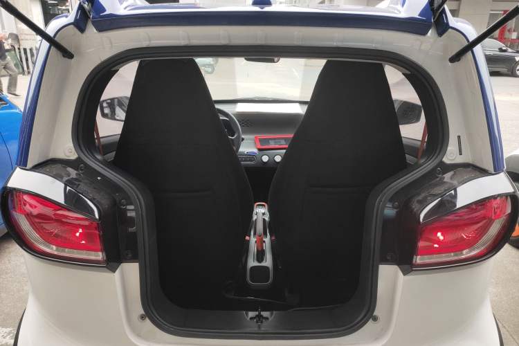 Used Baojun E100 2019 250KM Smart Drive Edition Trunk