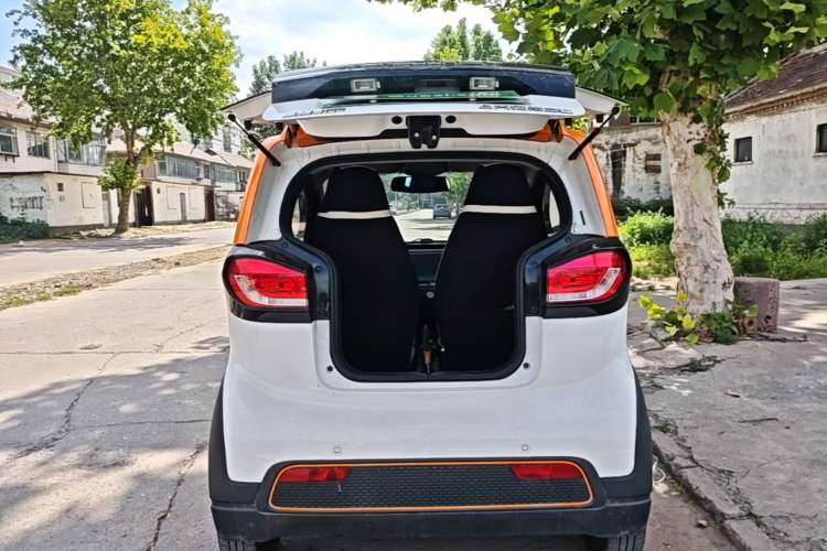 Used Baojun E100 2019 250KM Smart Drive Edition Trunk
