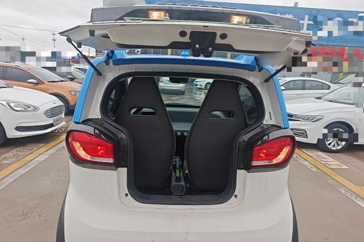 Used Baojun E100 2019 250KM Smart Drive Edition Trunk