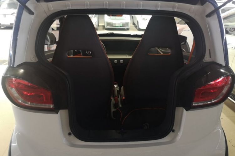 Used Baojun E100 2019 250KM Smart Drive Edition Trunk