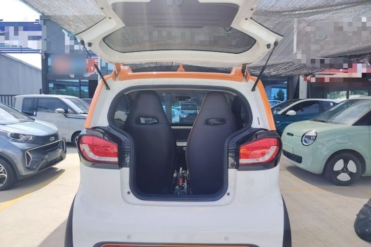 Used Baojun E100 2019 250KM Smart Drive Edition Trunk