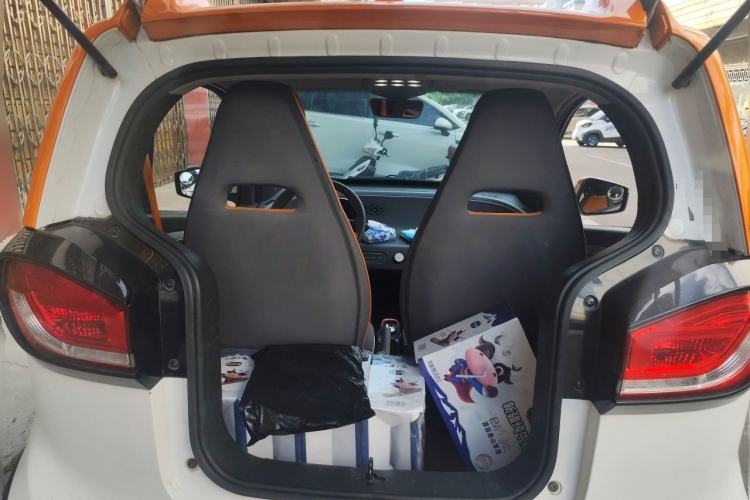 Used Baojun E100 2019 250KM Smart Drive Edition Trunk