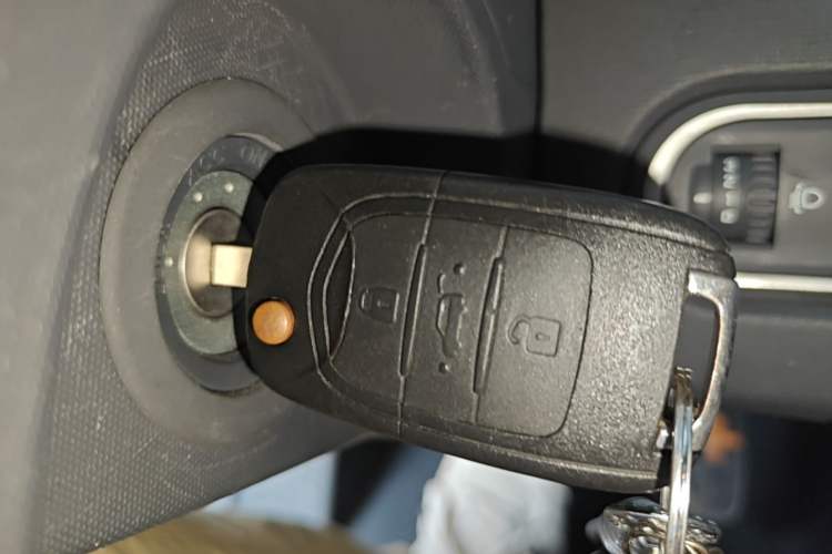 Used Baojun E100 2019 250KM Smart Drive Edition Vehicle Key