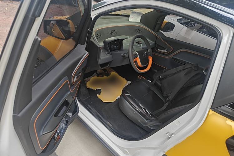 Used Baojun E100 2019 250KM Smart Drive Edition Driver Seat