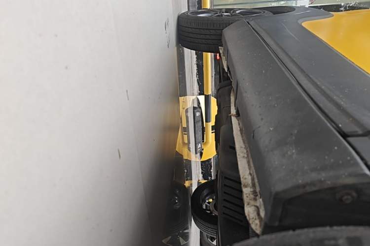 Used Baojun E100 2019 250KM Smart Drive Edition Right Side Sill