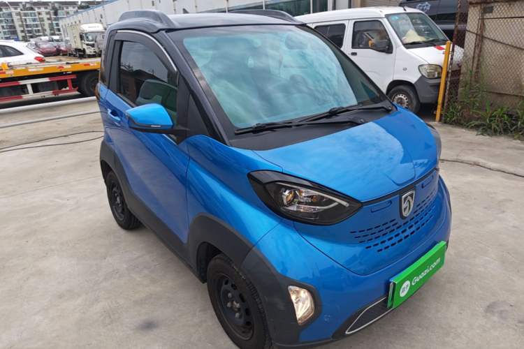 Used Baojun E100 2020 305KM Smart Drive Version Front Right 45 Deg