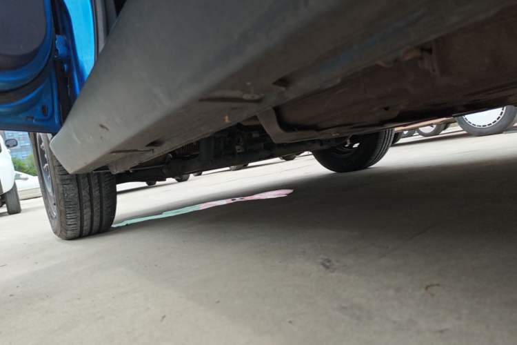 Used Baojun E100 2020 305KM Smart Drive Version Left Side Sill