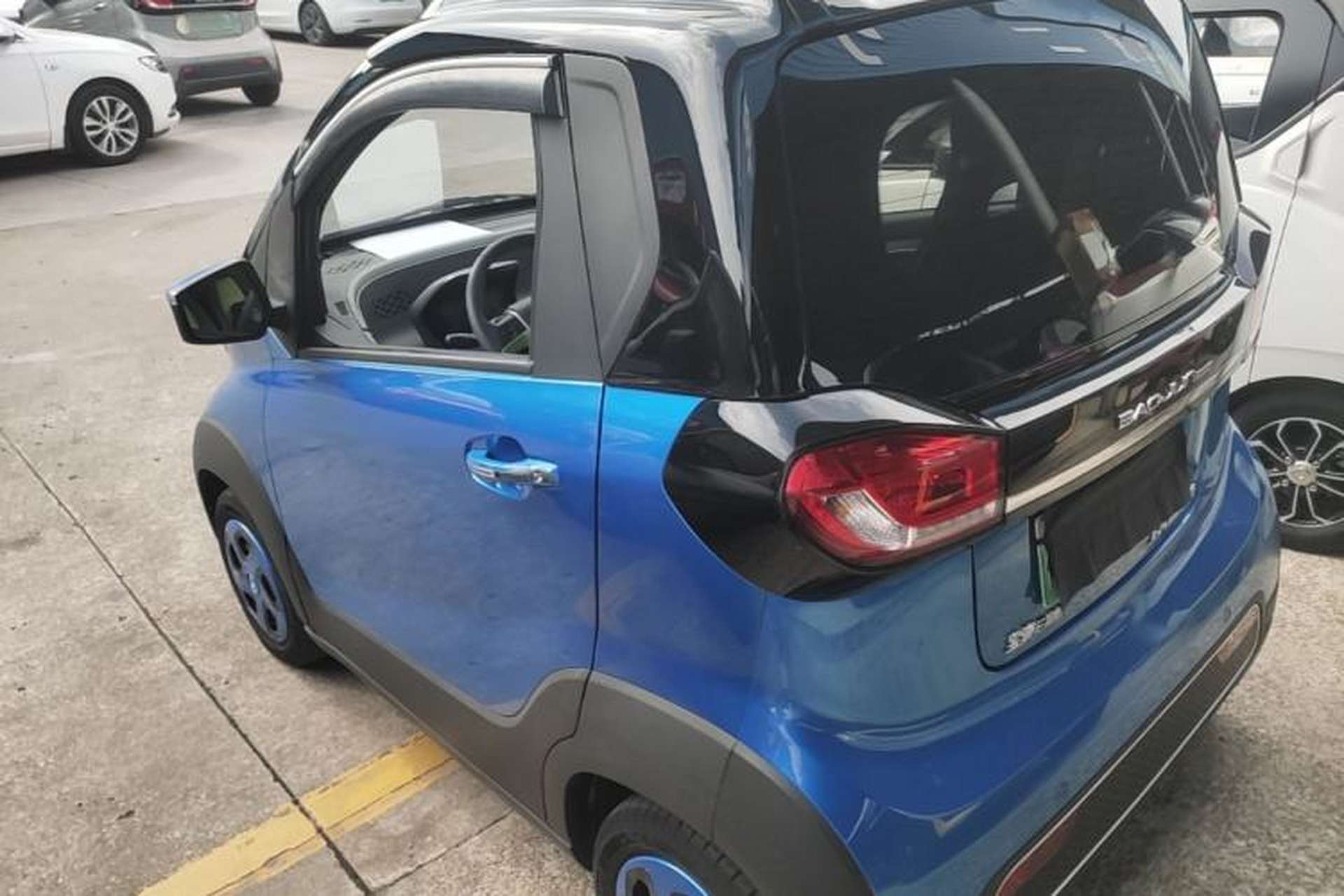 Used Baojun E100 2020 305KM Smart Drive Version Rear Left 45 Deg