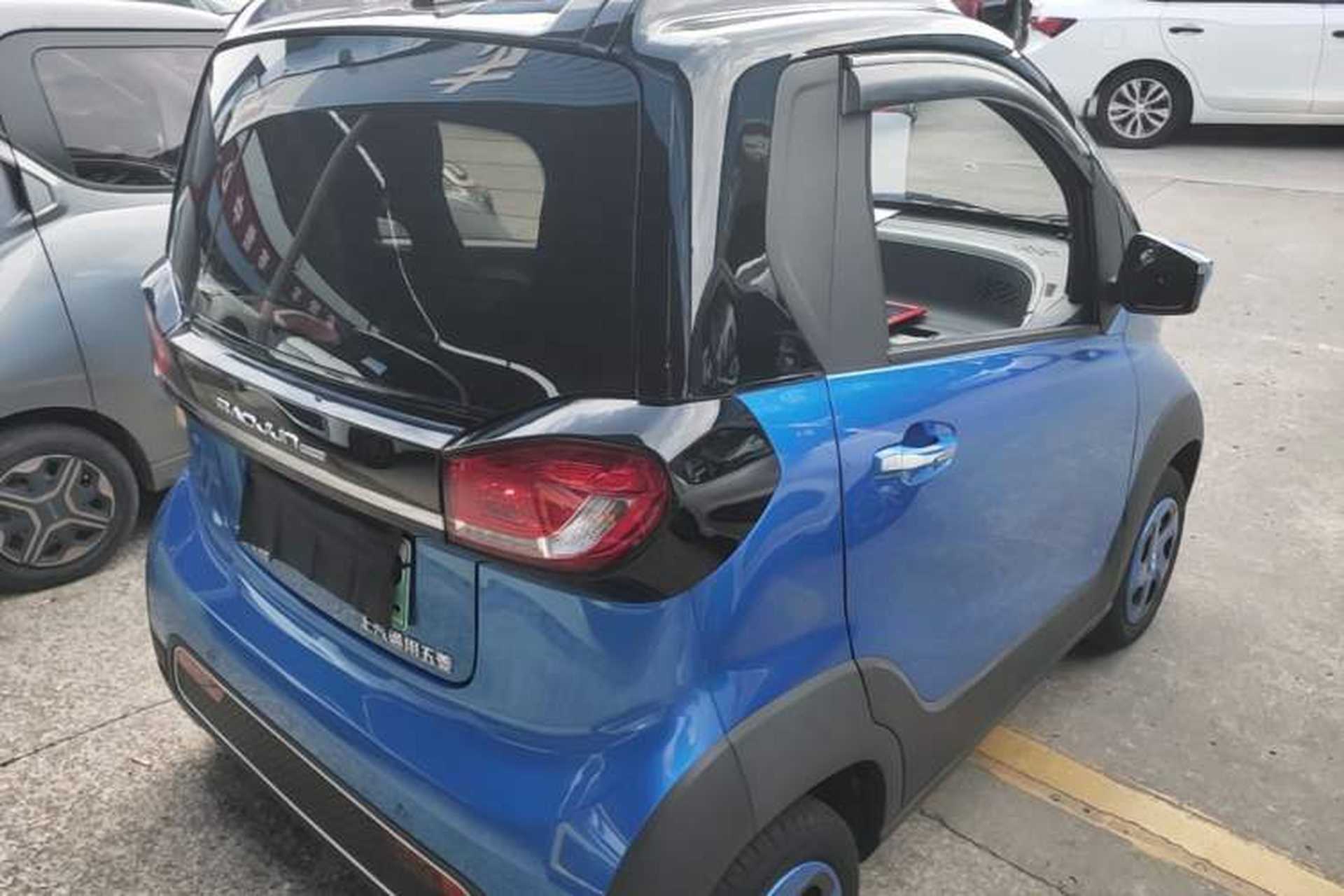 Used Baojun E100 2020 305KM Smart Drive Version Rear Right 45 Deg