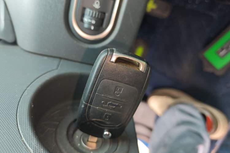 Used Baojun E100 2020 305KM Smart Drive Version Vehicle Key
