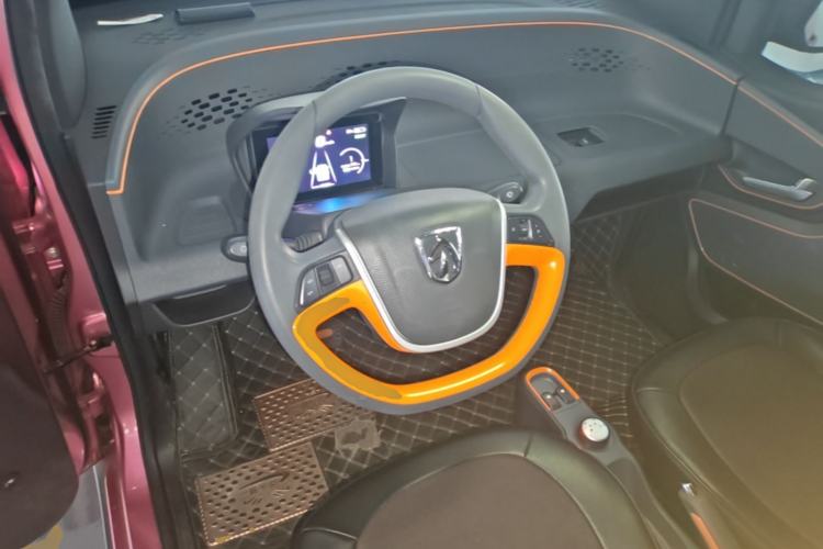 Used Baojun E100 2020 305KM Smart Drive Version Center Console