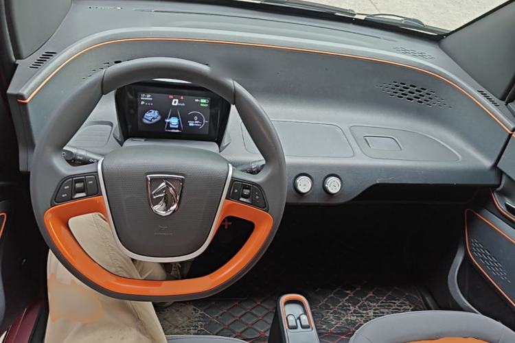 Used Baojun E100 2020 305KM Smart Drive Version Center Console