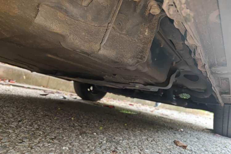 Used Baojun E100 2020 305KM Smart Drive Version Chassis Rear Right