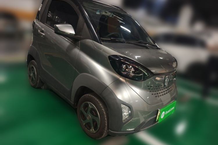Used Baojun E100 2020 305KM Smart Drive Version Front Right 45 Deg