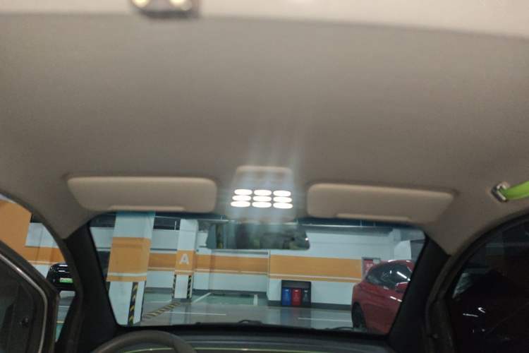 Used Baojun E100 2020 305KM Smart Drive Version Headliner