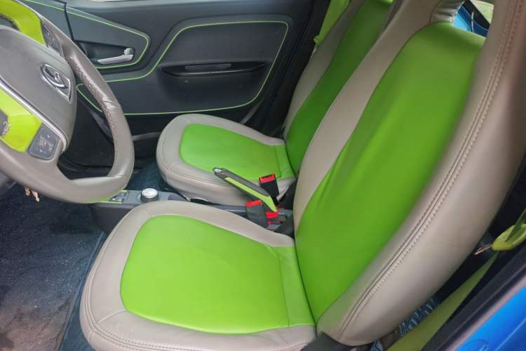 Used Baojun E100 2020 305KM Smart Drive Version Left Rear Seat