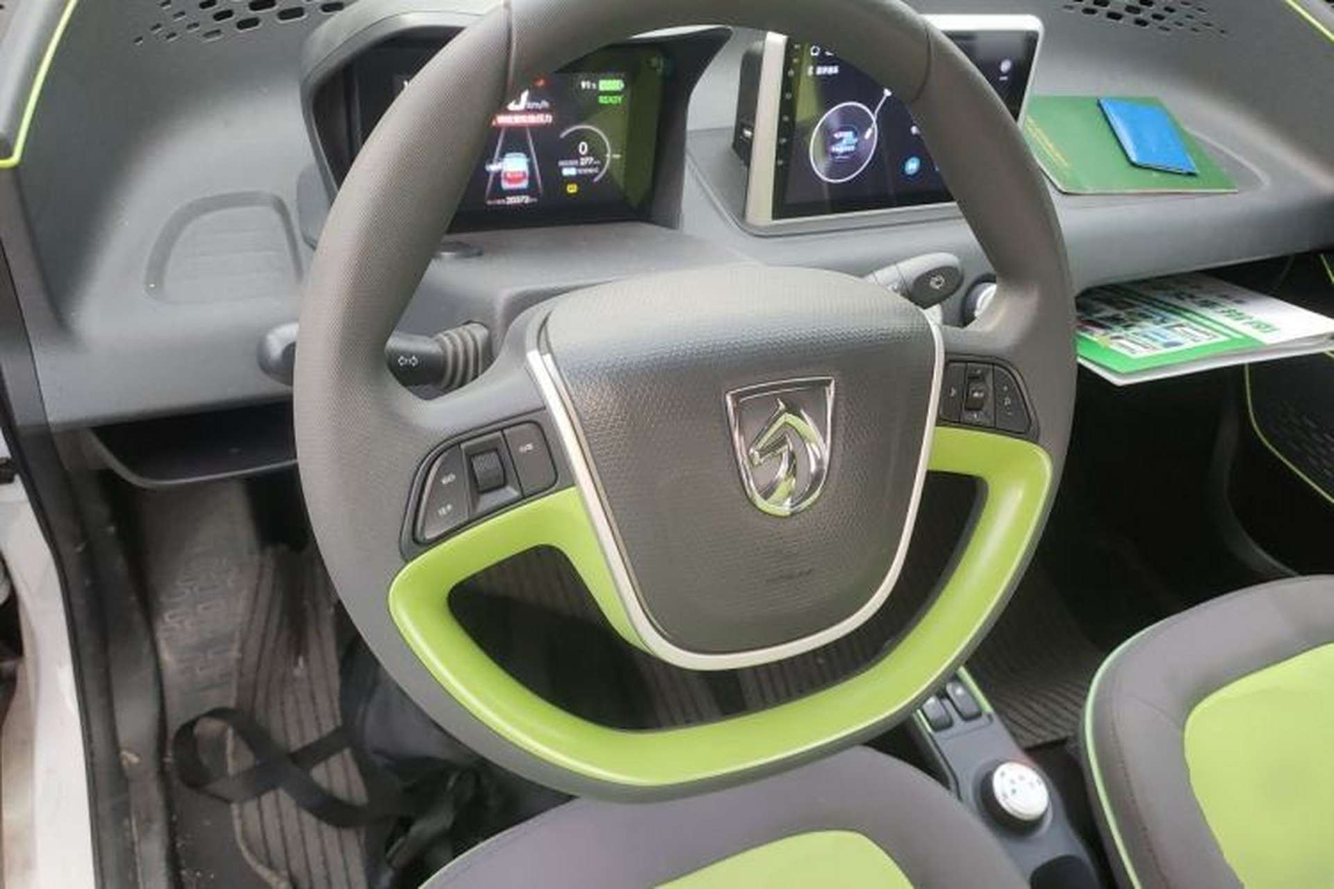 Used Baojun E100 2020 305KM Smart Drive Version Steering Wheel