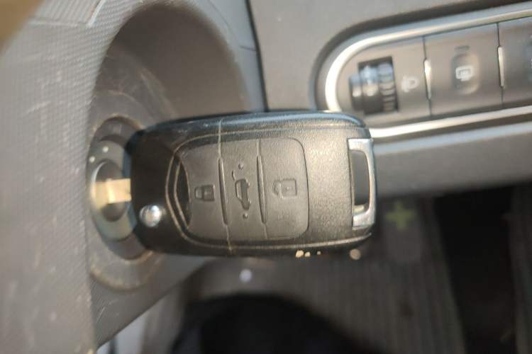 Used Baojun E100 2020 305KM Smart Drive Version Vehicle Key