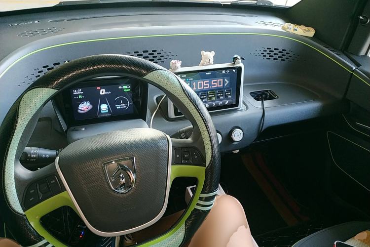 Used Baojun E100 2020 305KM Smart Drive Version Center Console
