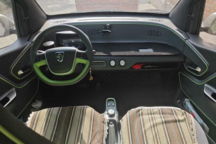 Used Baojun E100 2020 305KM Smart Drive Version Center Console