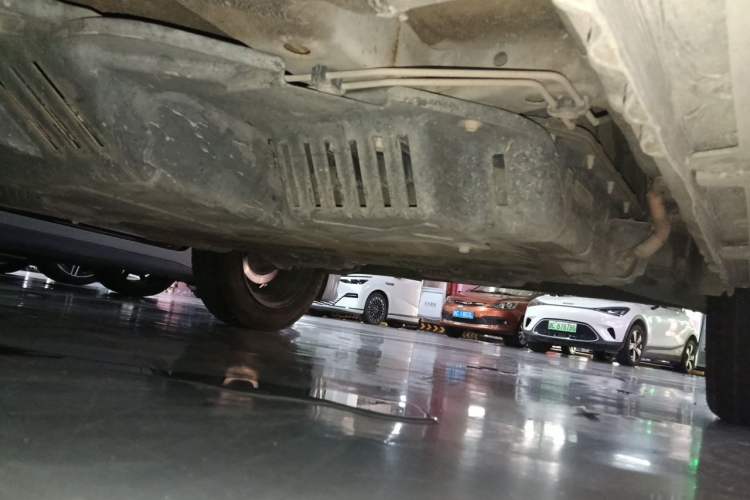 Used Baojun E100 2020 305KM Smart Enjoyment Version Chassis Front Left