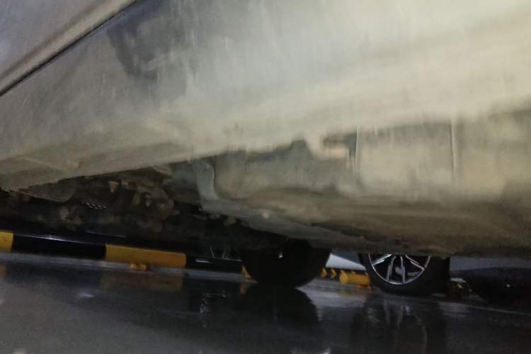 Used Baojun E100 2020 305KM Smart Enjoyment Version Chassis Rear Left