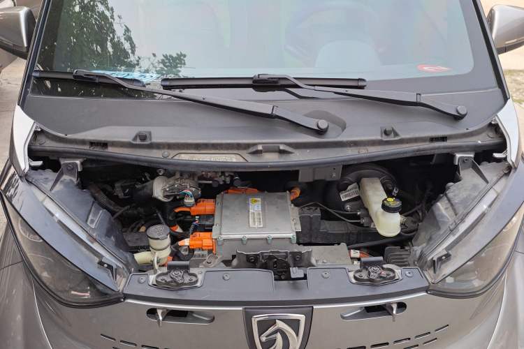 Used Baojun E100 2020 305KM Smart Drive Version Engine Bay