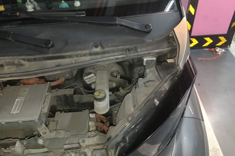Used Baojun E100 2020 305KM Smart Enjoyment Version Engine Bay Left