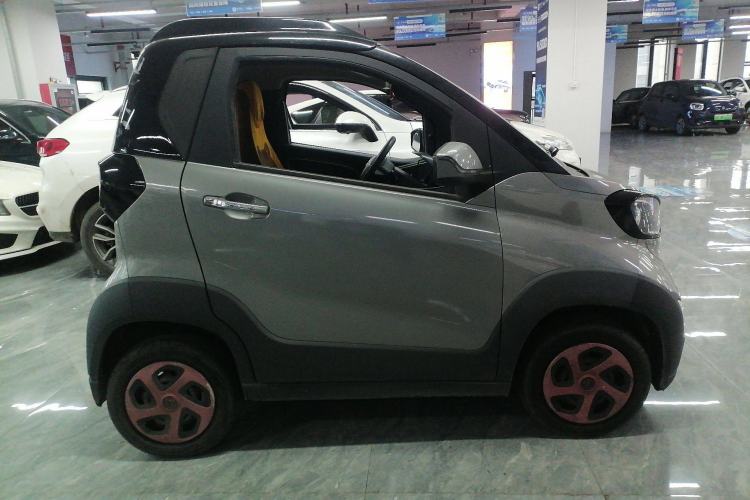 Used Baojun E100 2020 305KM Smart Drive Version Exterior 2