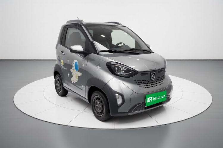 Used Baojun E100 2020 305KM Smart Drive Version Front Right 45 Deg