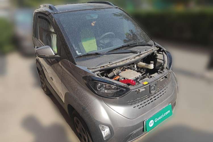 Used Baojun E100 2020 305KM Smart Drive Version Front Right 45 Deg