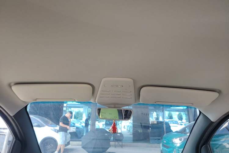 Used Baojun E100 2020 305KM Smart Drive Version Headliner