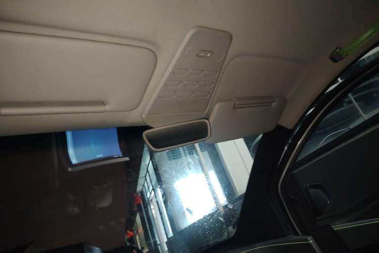 Used Baojun E100 2020 305KM Smart Drive Version Headliner