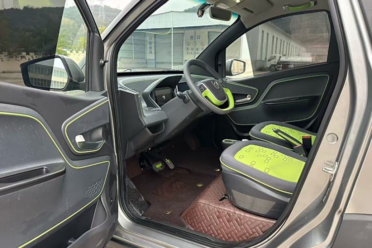 Used Baojun E100 2020 305KM Smart Drive Version Interior 1