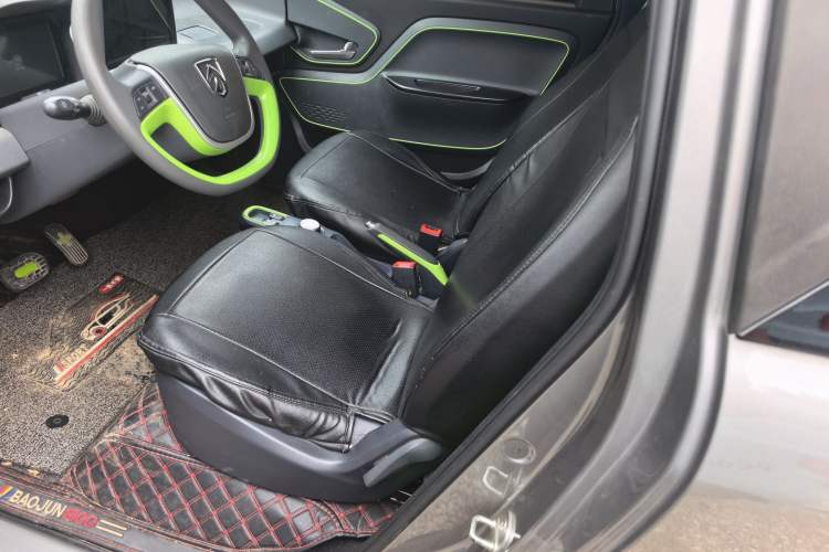 Used Baojun E100 2020 305KM Smart Drive Version Interior 2