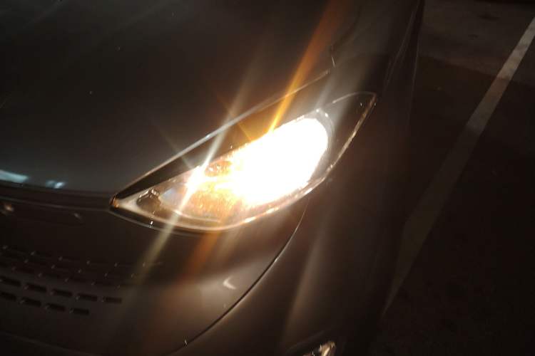 Used Baojun E100 2020 305KM Smart Drive Version Left Front Headlight