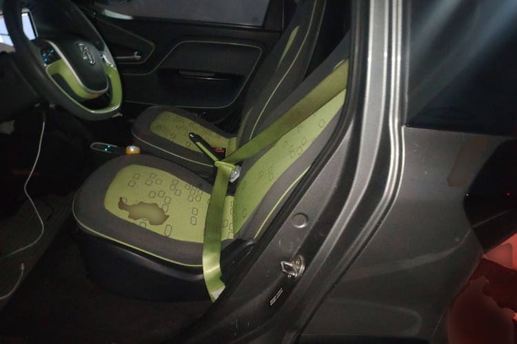 Used Baojun E100 2020 305KM Smart Drive Version Left Rear Seat