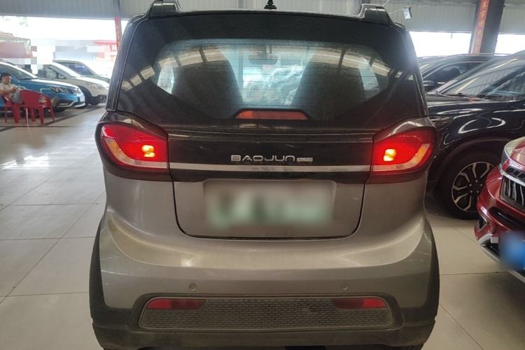 Used Baojun E100 2020 305KM Smart Drive Version Rear