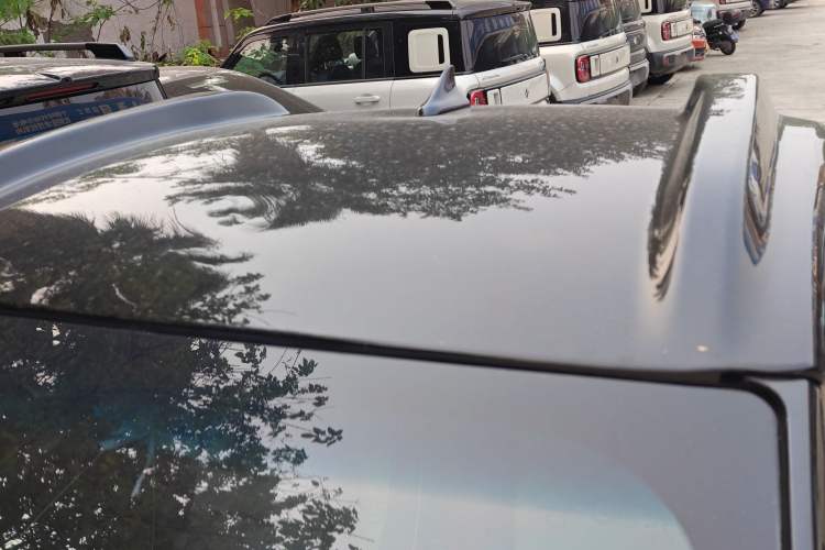 Used Baojun E100 2020 305KM Smart Drive Version Roof