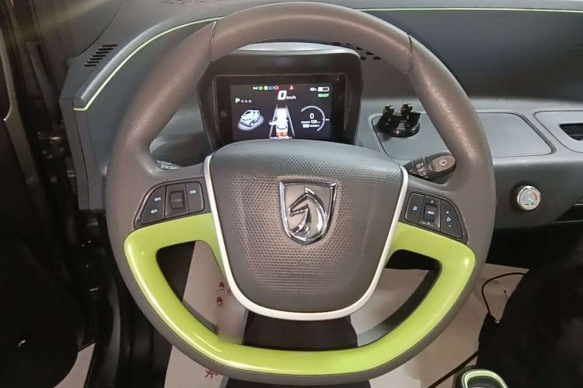 Used Baojun E100 2020 305KM Smart Drive Version Steering Wheel