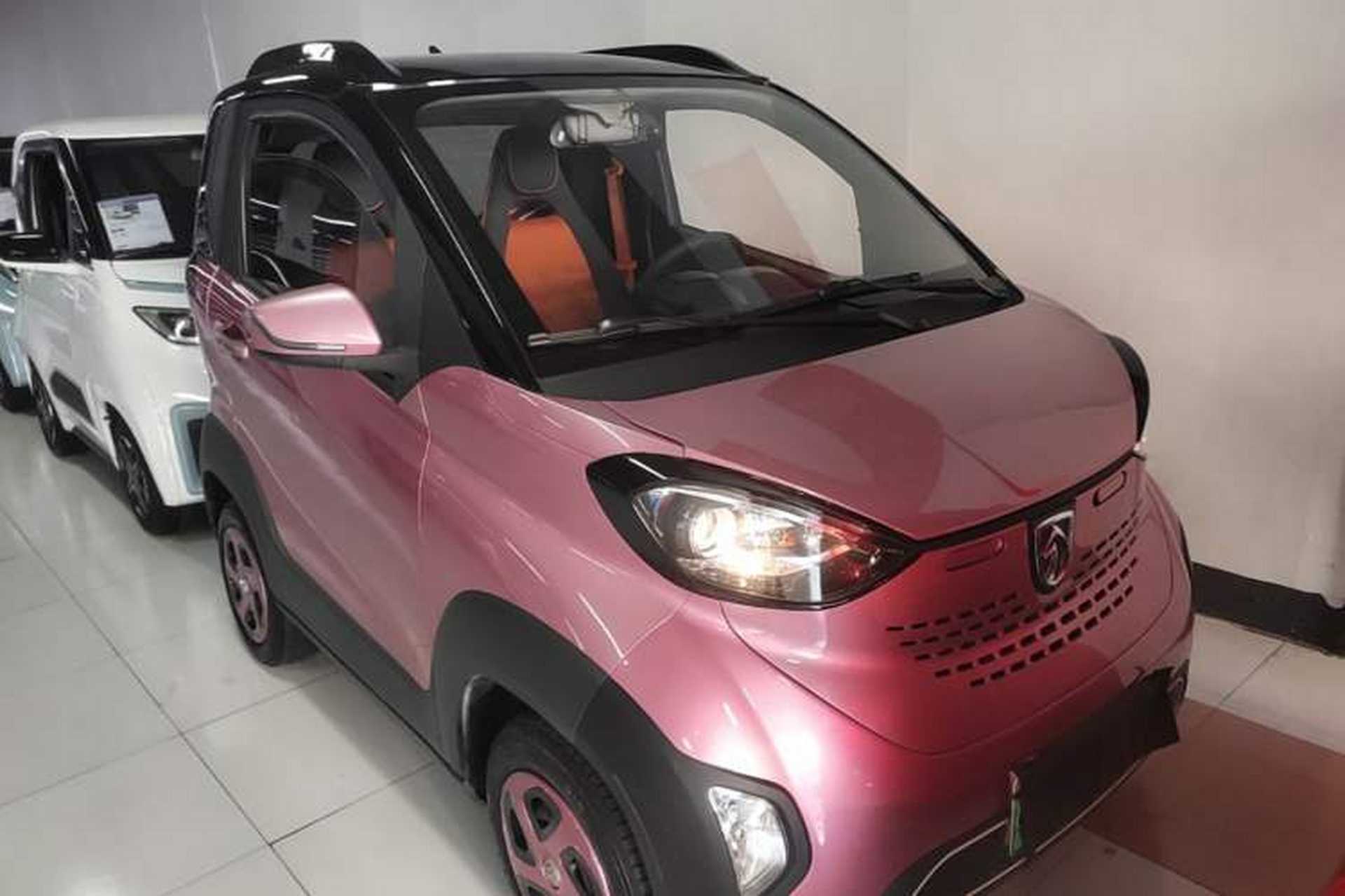 Used Baojun E100 2020 305KM Smart Drive Version Front Right 45 Deg