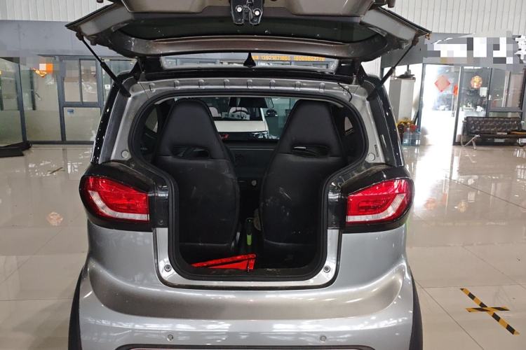 Used Baojun E100 2020 305KM Smart Drive Version Trunk