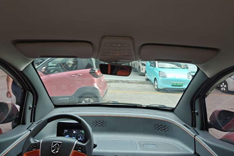 Used Baojun E100 2020 305KM Smart Drive Version Headliner