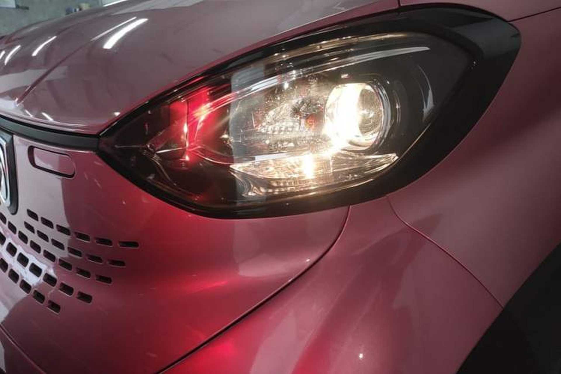 Used Baojun E100 2020 305KM Smart Drive Version Left Front Headlight