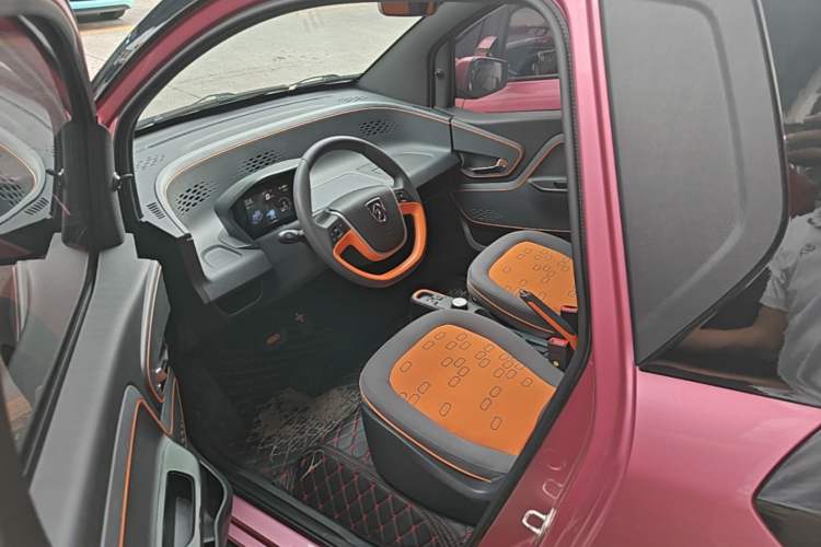 Used Baojun E100 2020 305KM Smart Drive Version Left Rear Seat