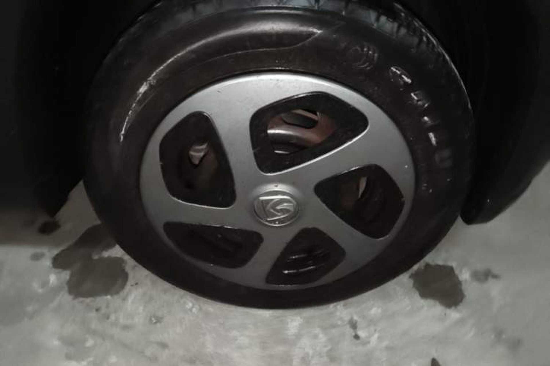 Used Baojun E100 2020 305KM Smart Drive Version Right Front Wheel Hub