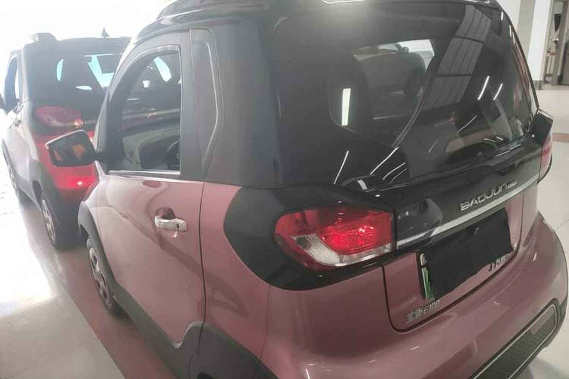 Used Baojun E100 2020 305KM Smart Drive Version Rear Left 45 Deg