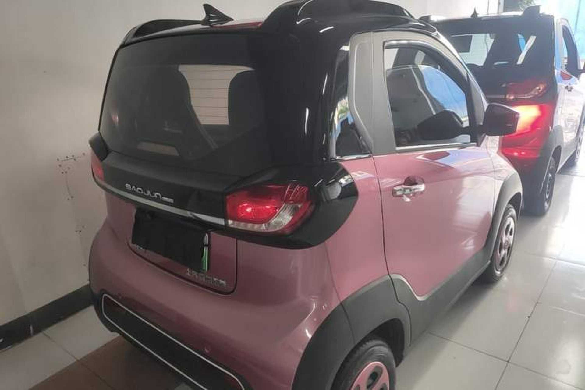Used Baojun E100 2020 305KM Smart Drive Version Rear Right 45 Deg