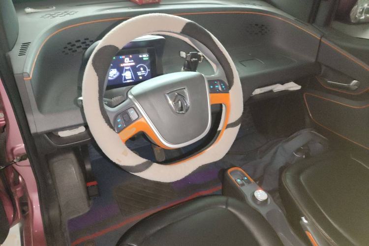 Used Baojun E100 2020 305KM Smart Drive Version Center Console